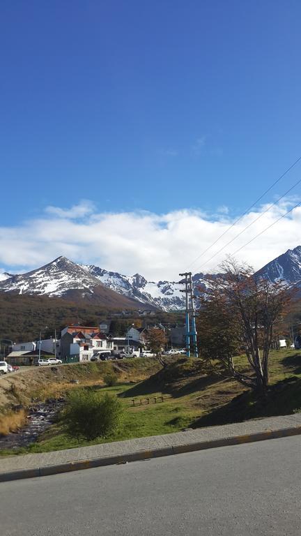 Odelbor Departamento Apartment Ushuaia Ruang foto